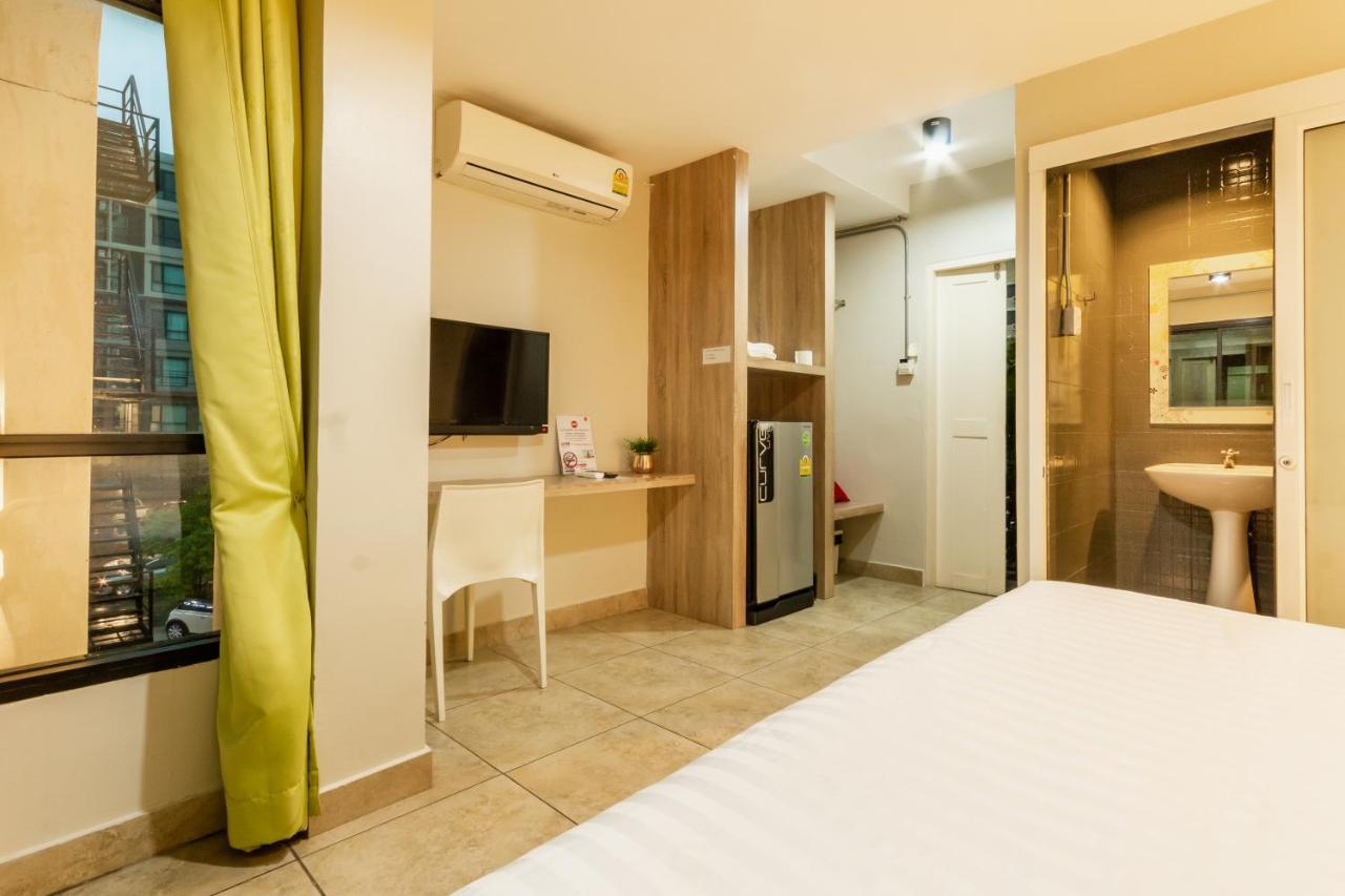Matini Ratchada 32 Hotel Bangkok Ngoại thất bức ảnh