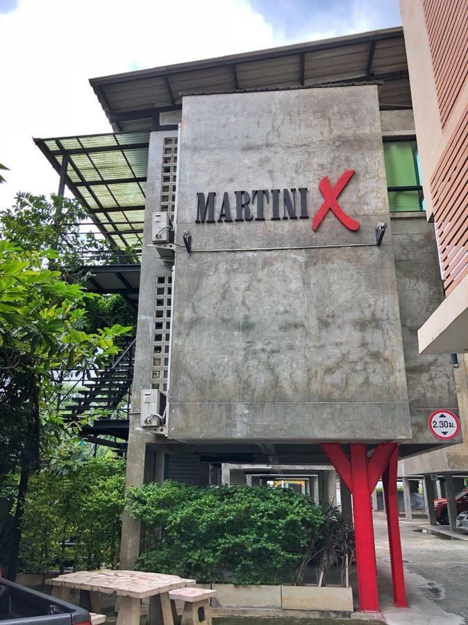 Matini Ratchada 32 Hotel Bangkok Ngoại thất bức ảnh