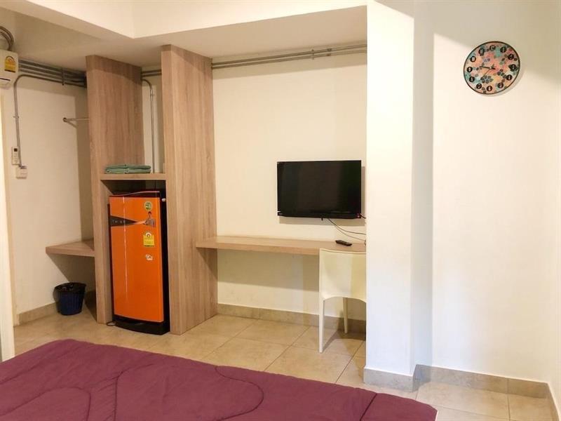 Matini Ratchada 32 Hotel Bangkok Ngoại thất bức ảnh
